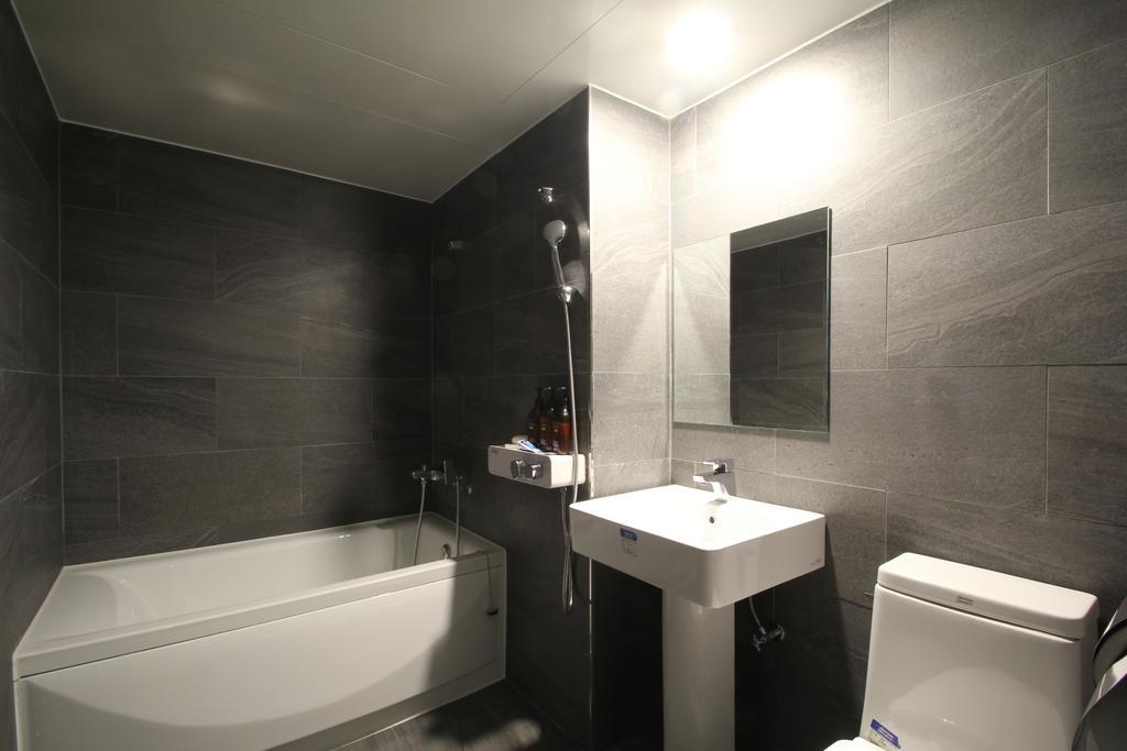17Th Hotel Yeonje Екстериор снимка